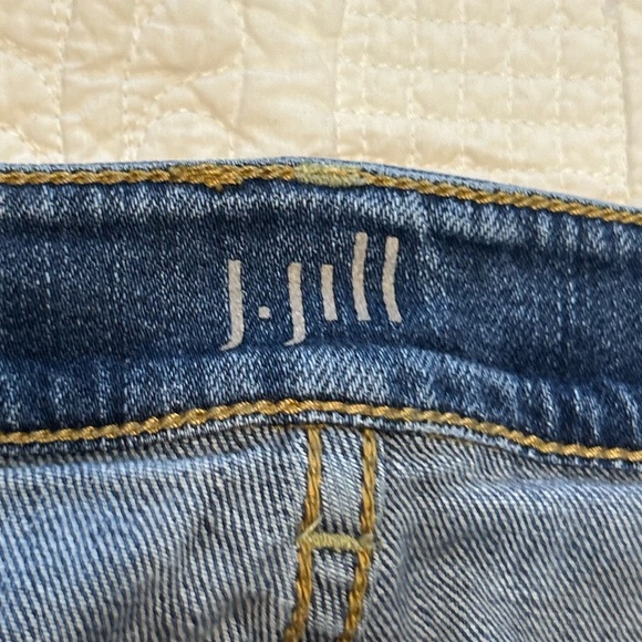 J. Jill Straight Fit, Slim Boyfriend, With Stretch. Size 16. - Picture 2 of 7